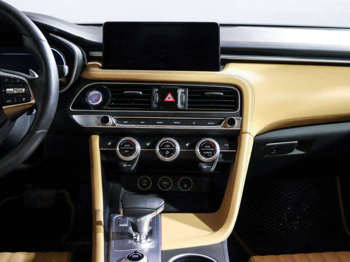 Купить Genesis G70, 2021, 42 305 км, фото №13