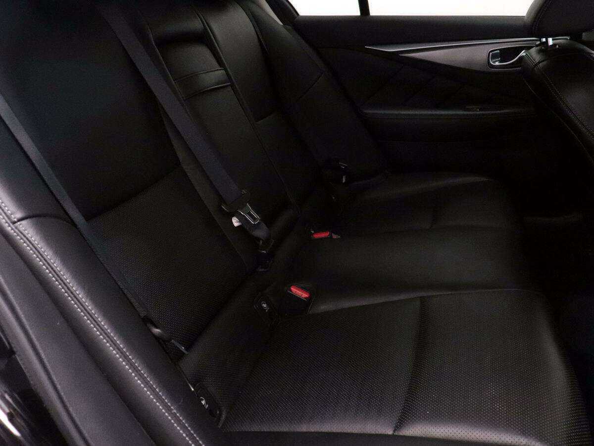 Купить Infiniti Q50, 2014, 64 537 км, фото №7