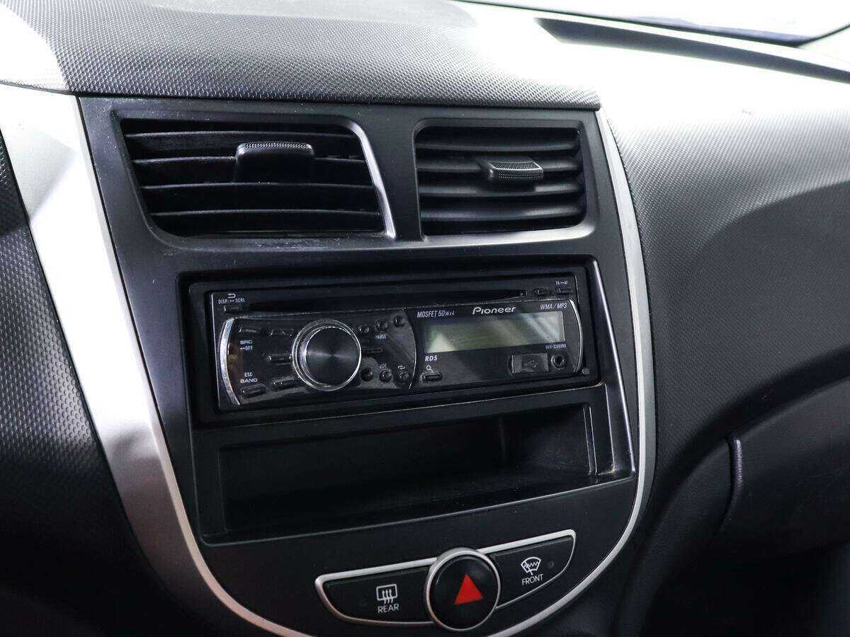 Купить Hyundai Solaris, 2011, 152 235 км, фото №14