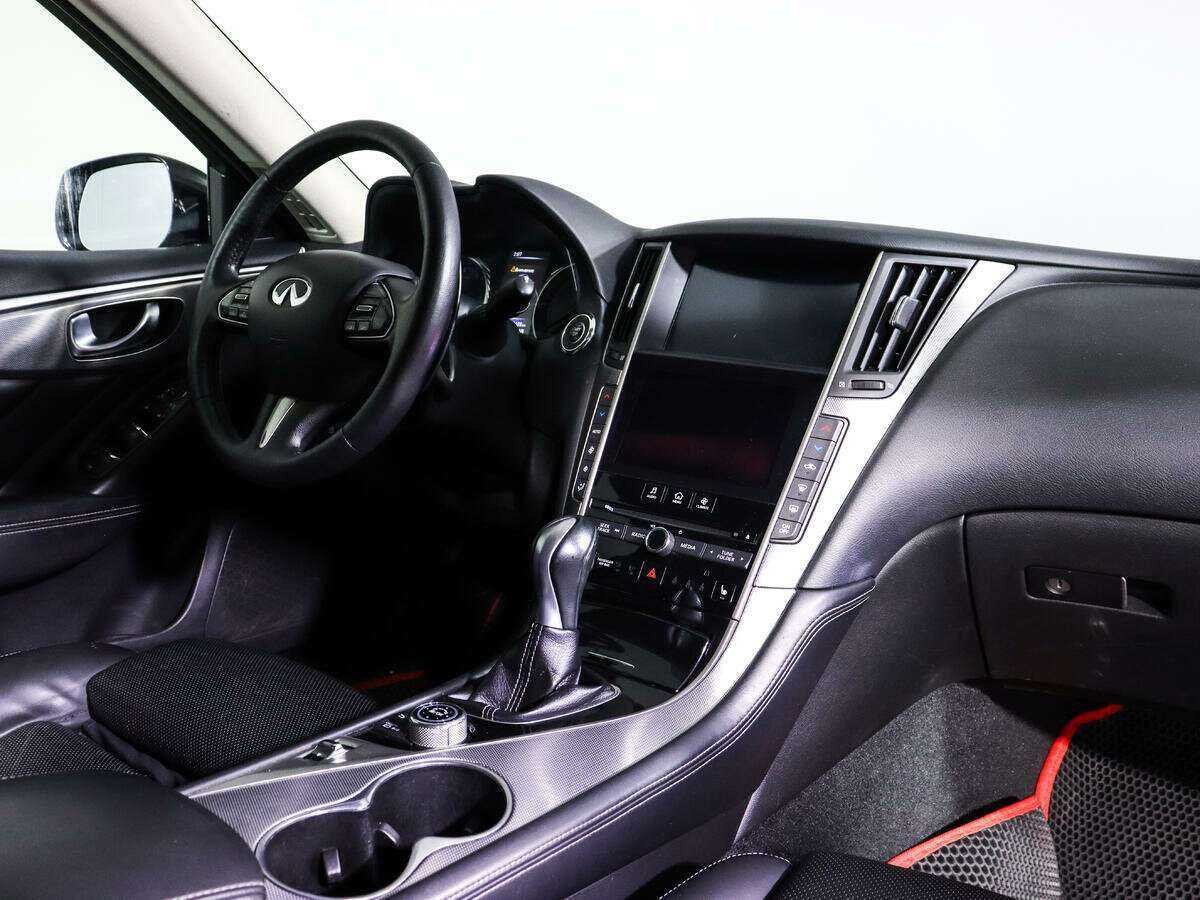 Купить Infiniti Q50, 2014, 116 300 км, фото №7