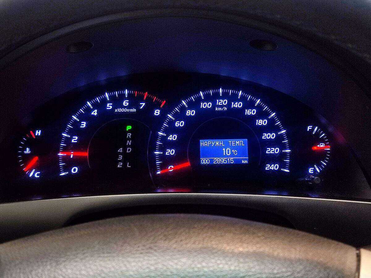 Купить Toyota Camry, 2010, 289 514 км, фото №18