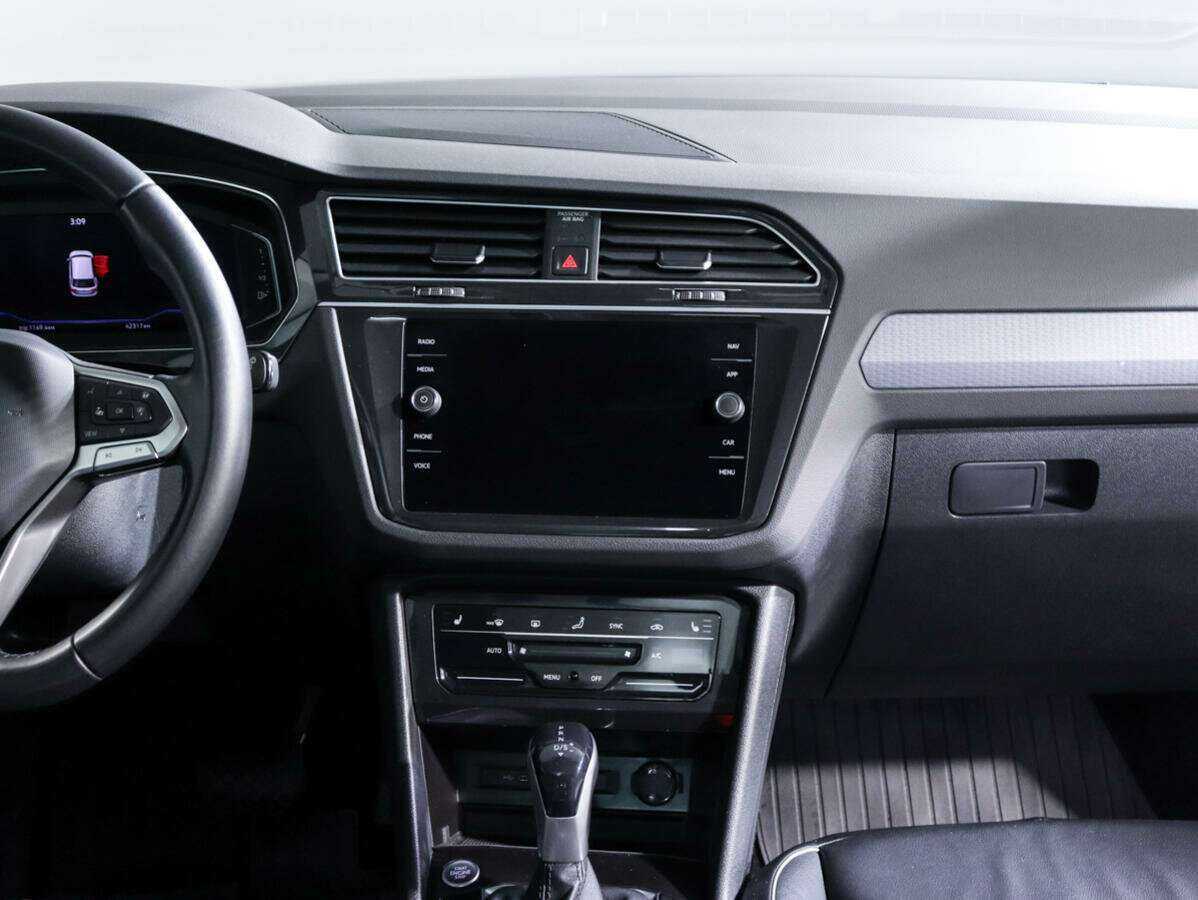 Купить Volkswagen Tiguan, 2021, 42 285 км, фото №13