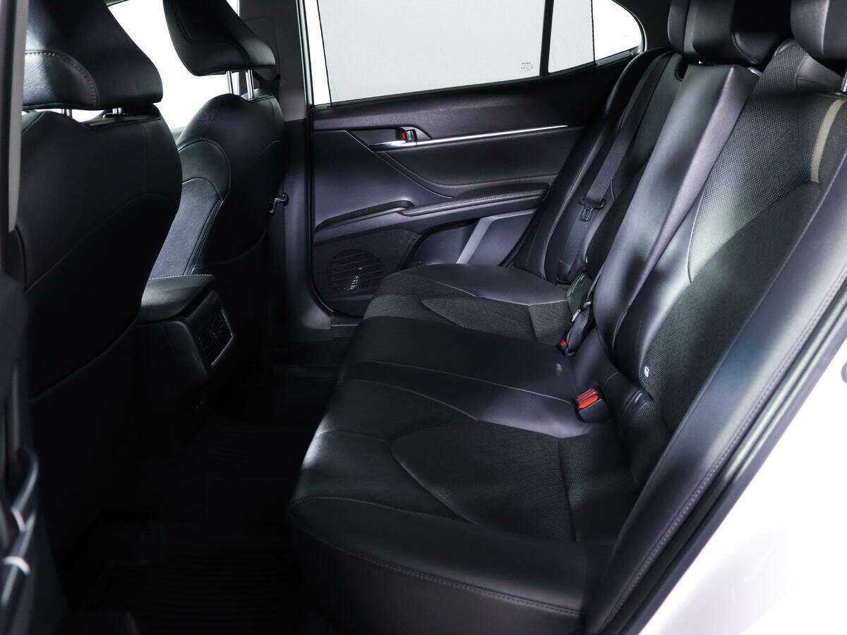 Купить Toyota Camry, 2021, 102 583 км, фото №9