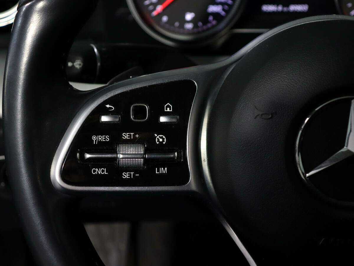 Купить Mercedes-Benz E-Класс 200 d, 2019, 89 740 км, фото №18