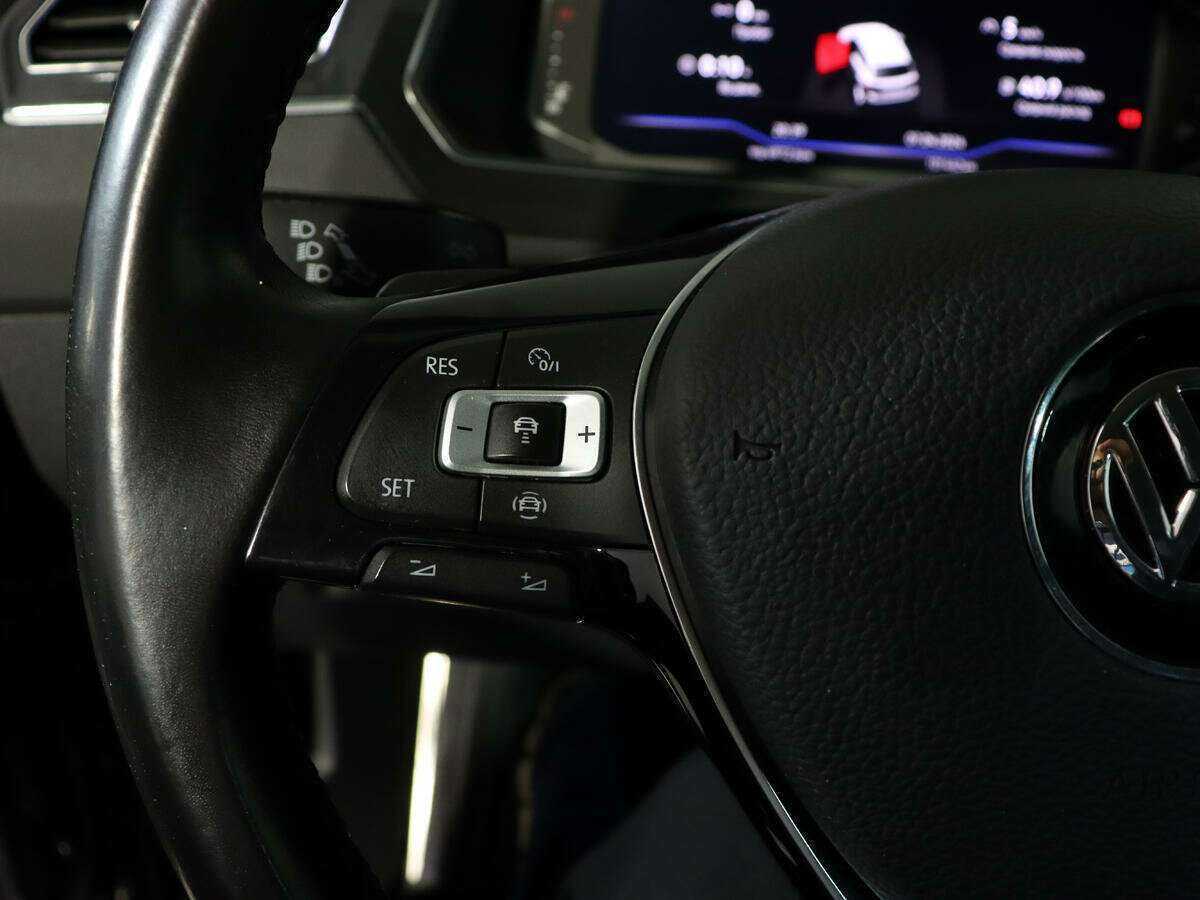 Купить Volkswagen Tiguan, 2018, 101 360 км, фото №15