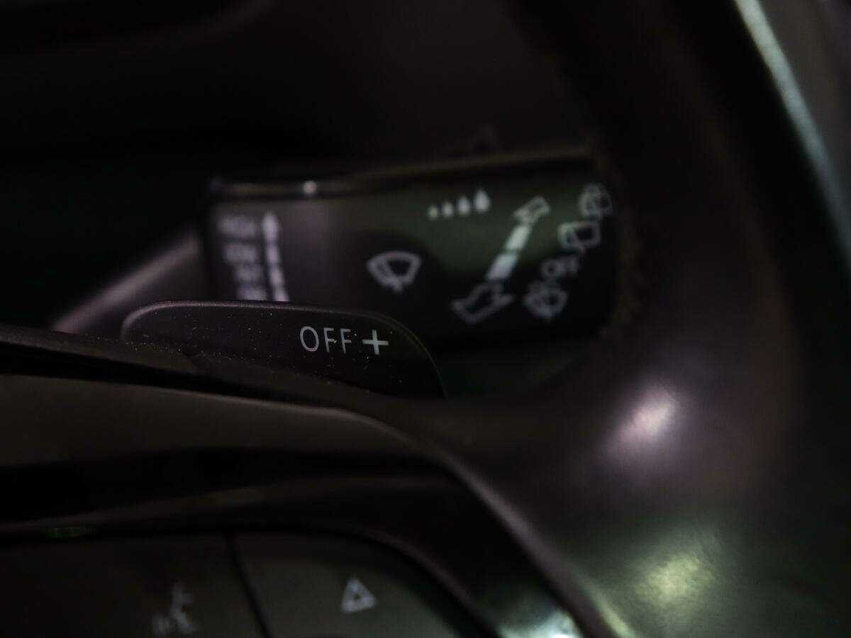 Купить Volkswagen Tiguan, 2018, 101 360 км, фото №16