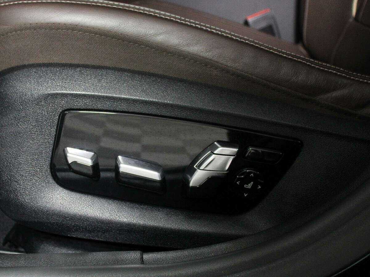 Купить BMW 5 серии M550d xDrive, 2019, 75 758 км, фото №17