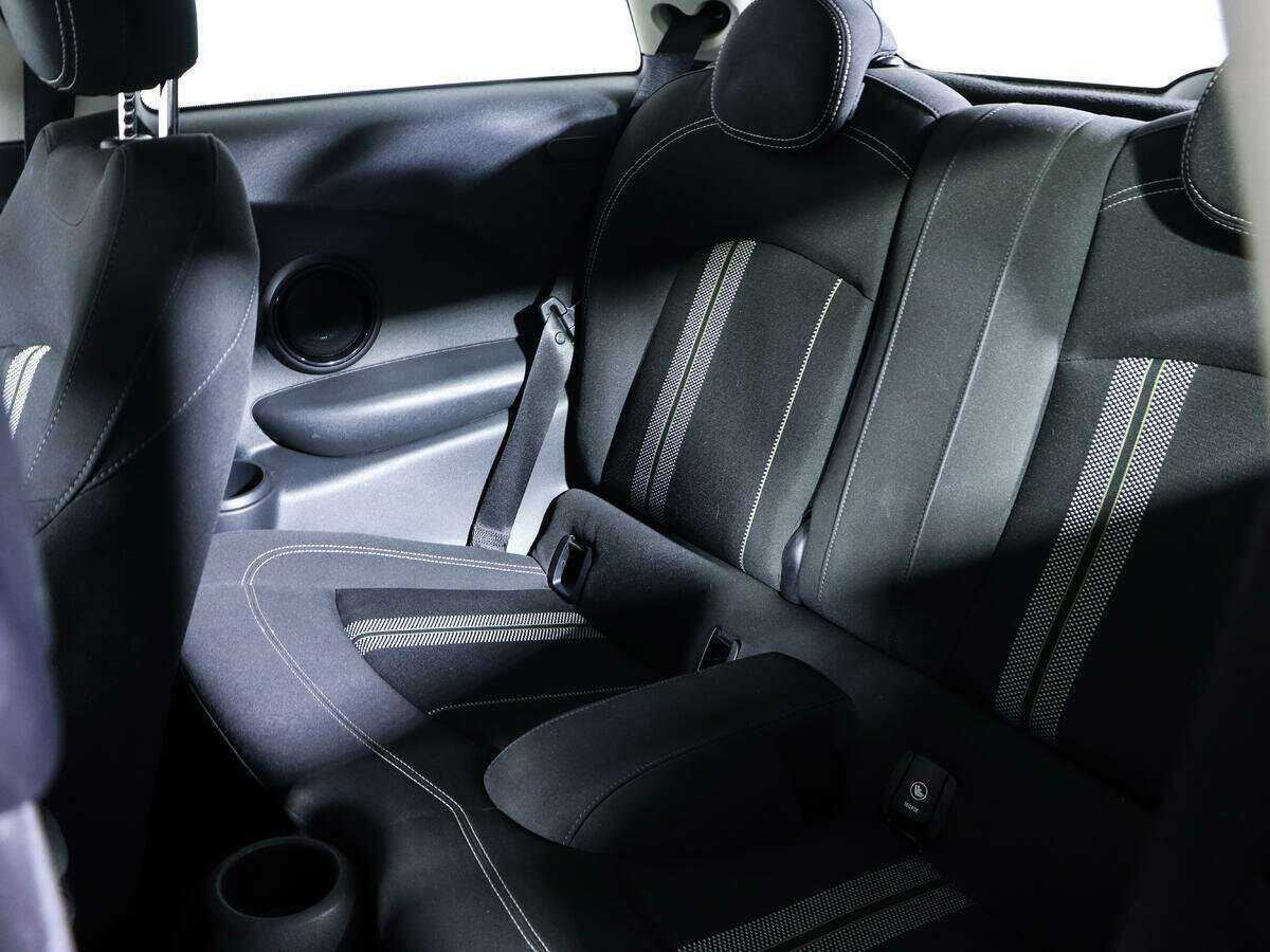 Купить Mini Hatch Cooper S, 2016, 106 122 км, фото №10