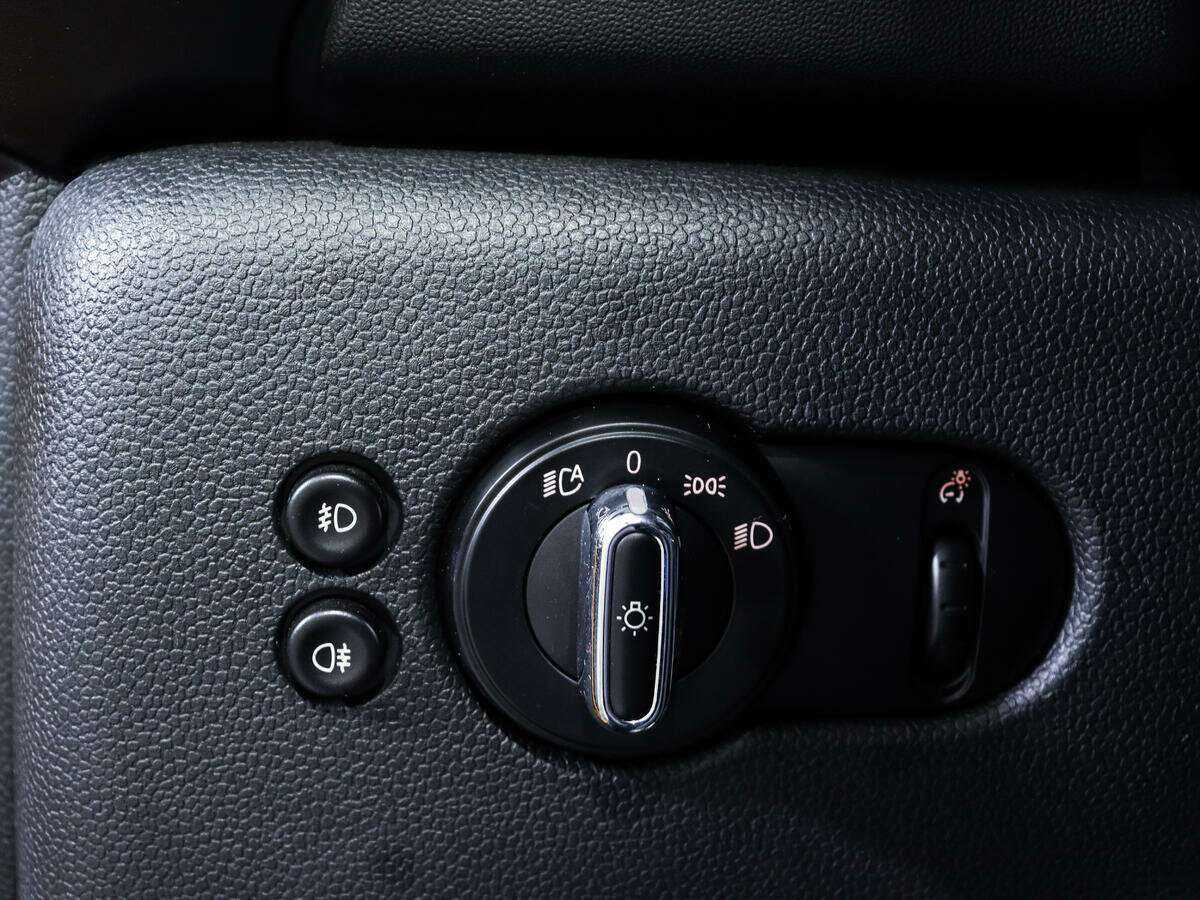 Купить Mini Hatch Cooper S, 2016, 106 122 км, фото №17