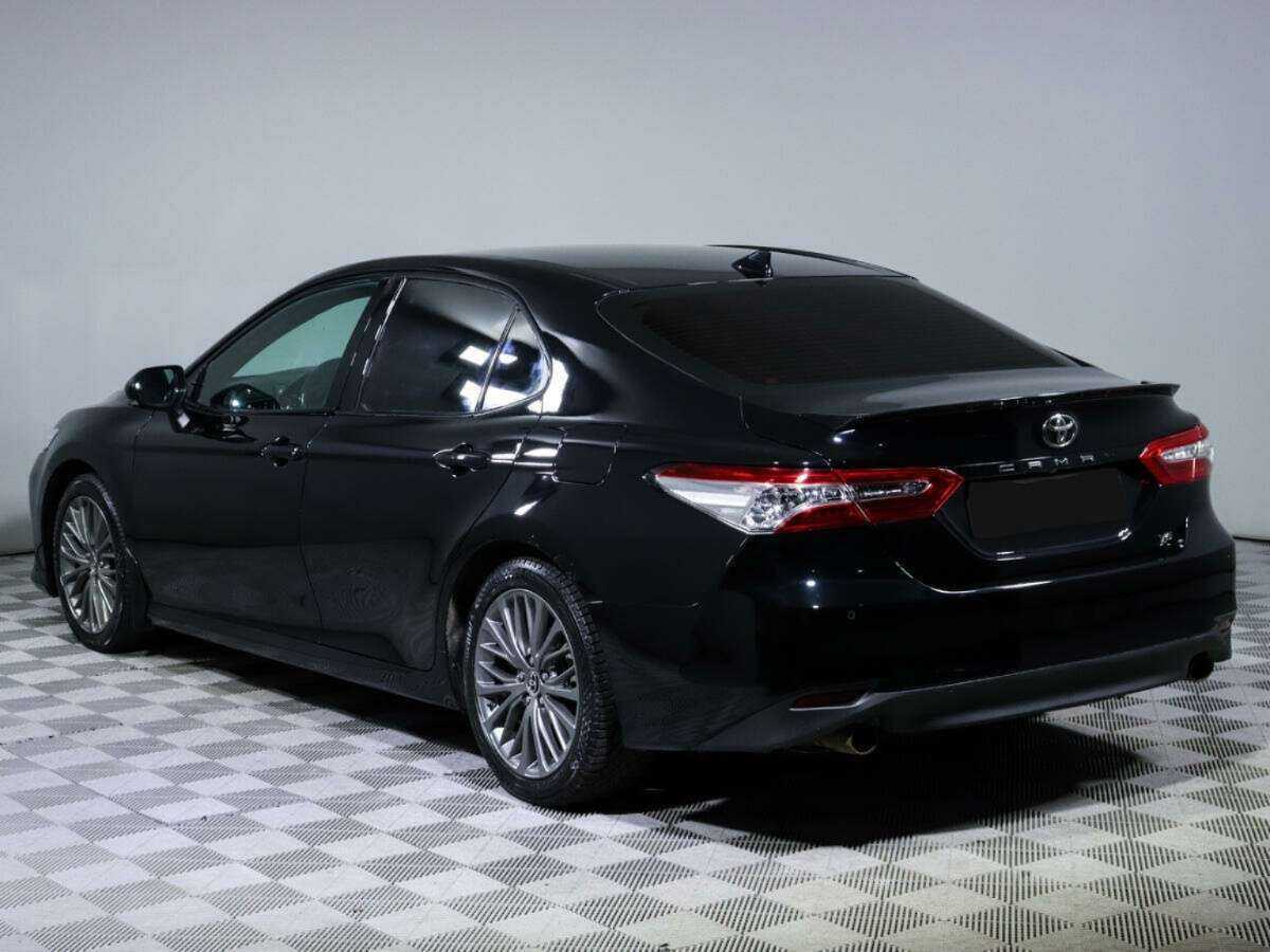 Купить Toyota Camry, 2018, 83 000 км, фото №5