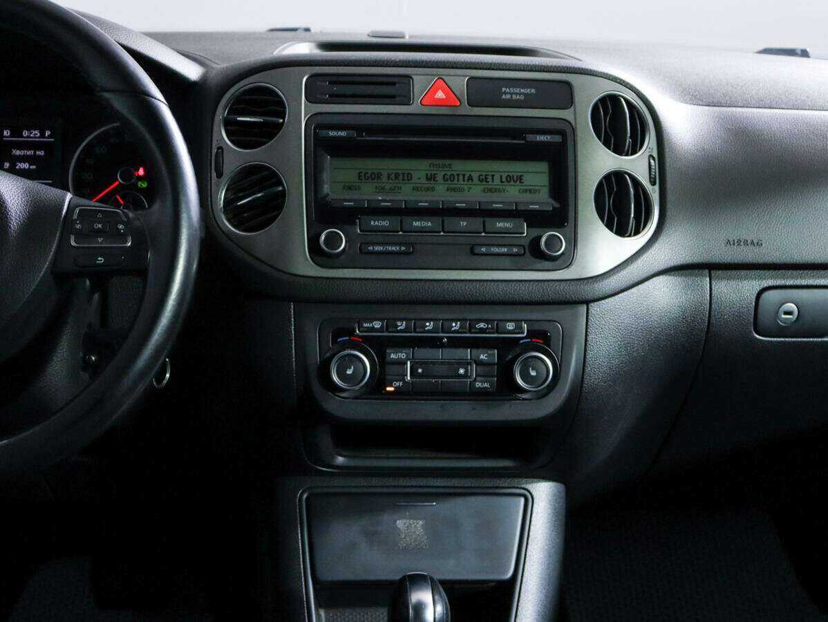 Купить Volkswagen Tiguan, 2011, 197 000 км, фото №12