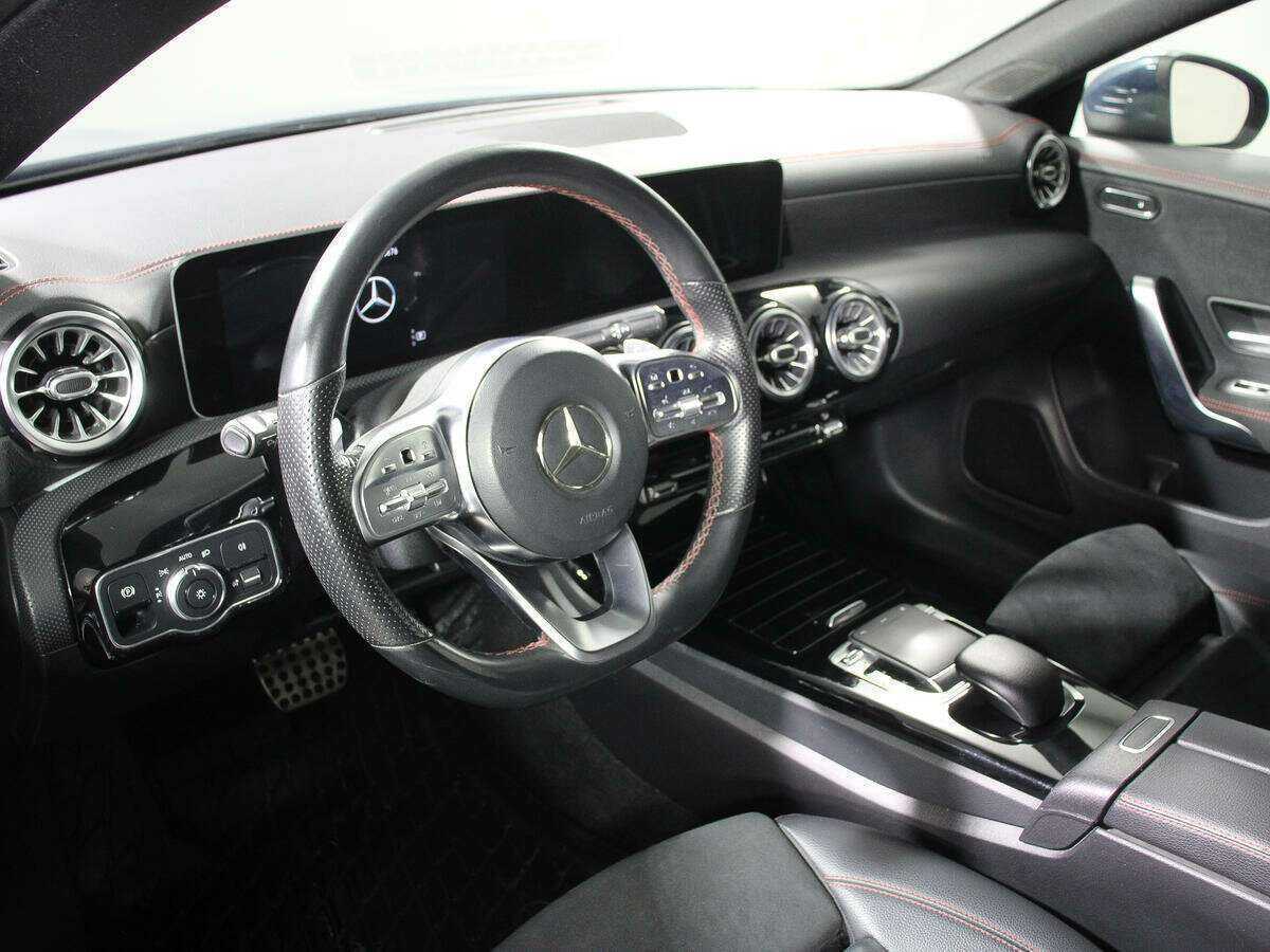 Купить Mercedes-Benz CLA 250, 2019, 68 876 км, фото №10
