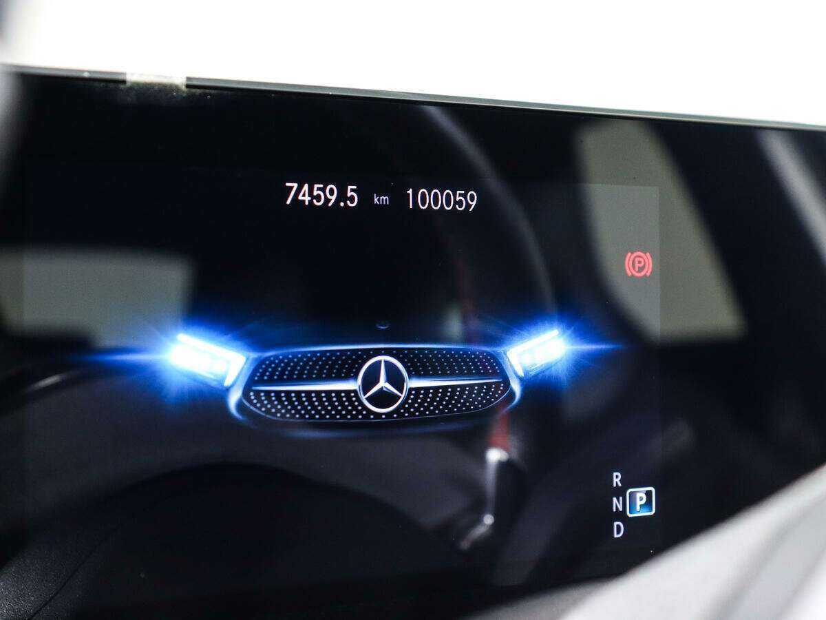 Купить Mercedes-Benz A-Класс 200, 2020, 100 059 км, фото №11