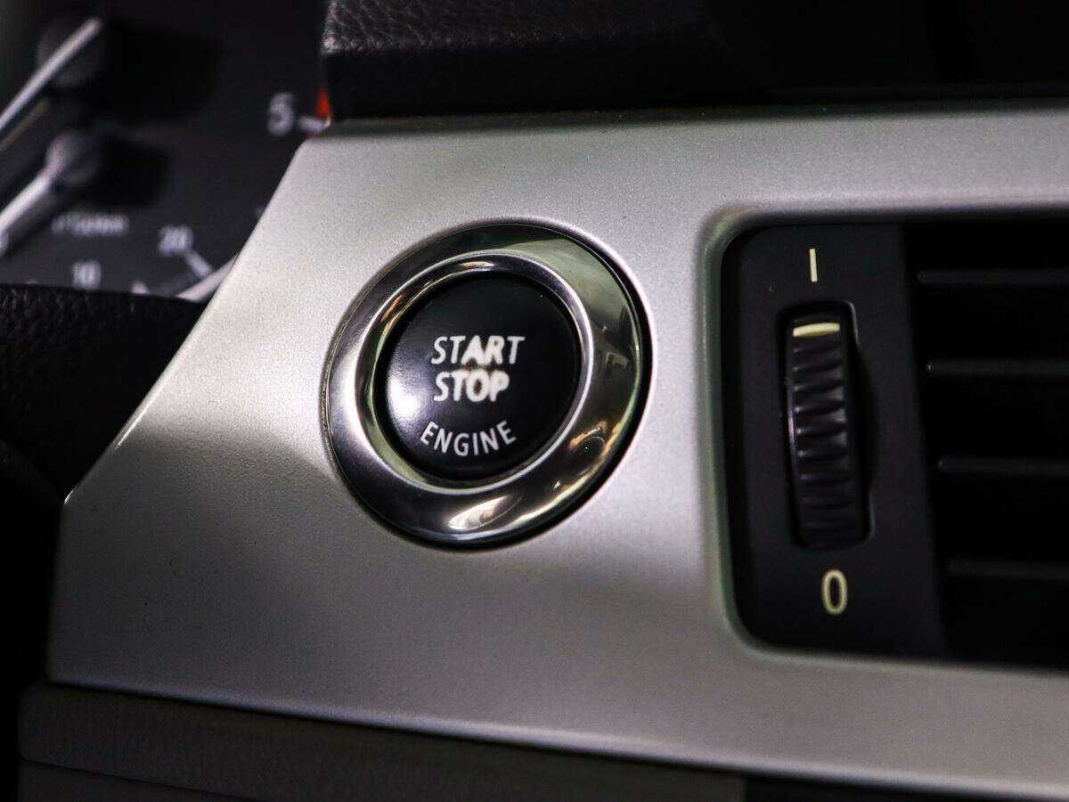 Купить BMW 3 серии 320d, 2008, 198 945 км, фото №20