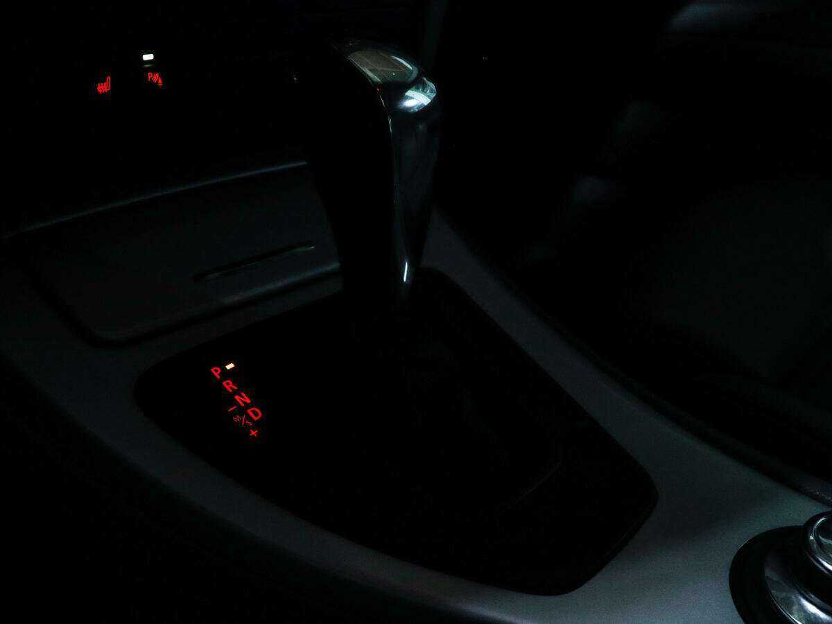 Купить BMW 3 серии 320d, 2008, 198 945 км, фото №24