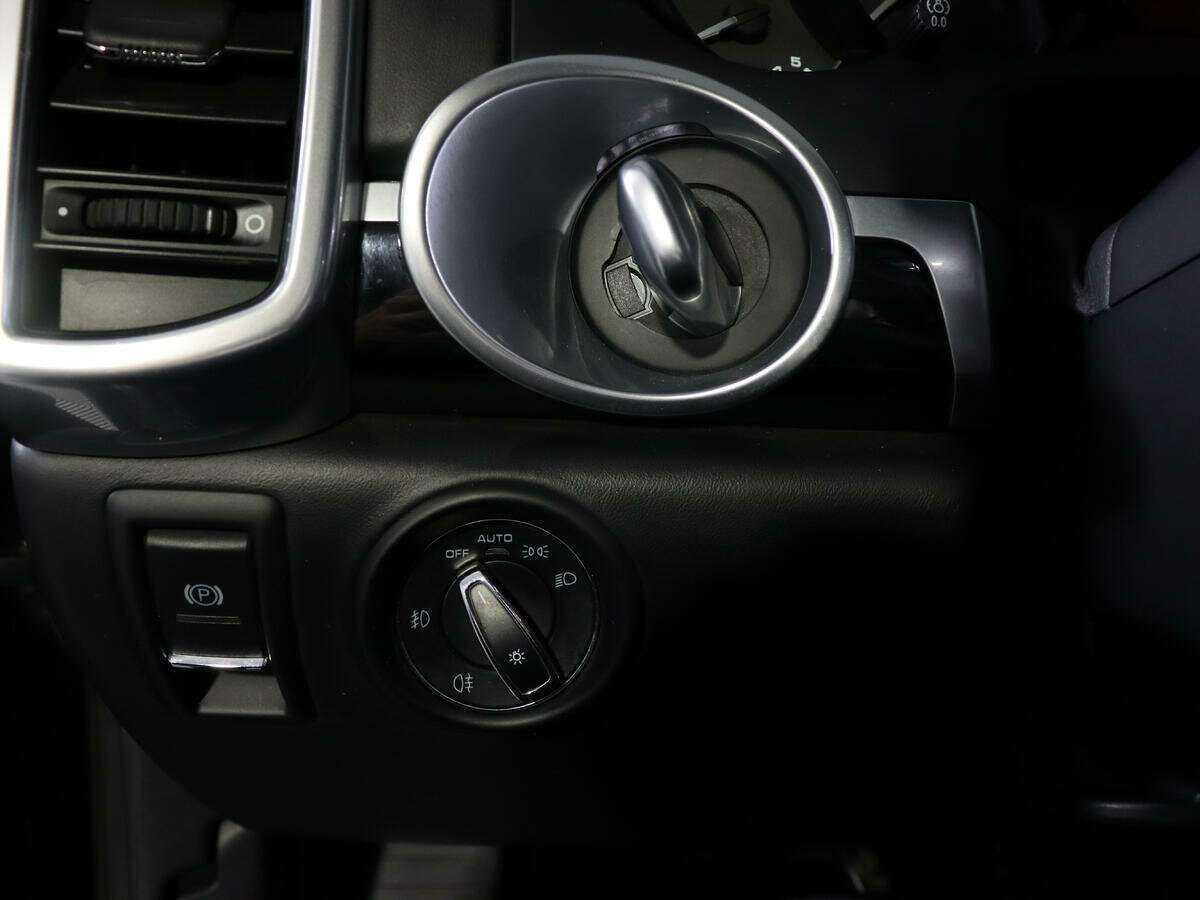 Купить Porsche Cayenne GTS, 2015, 107 400 км, фото №22