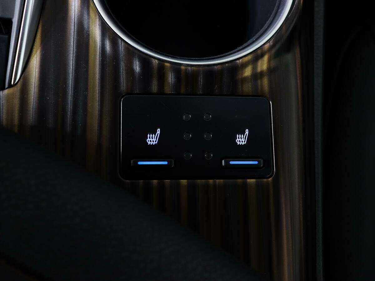 Купить Toyota Camry, 2018, 76 150 км, фото №22