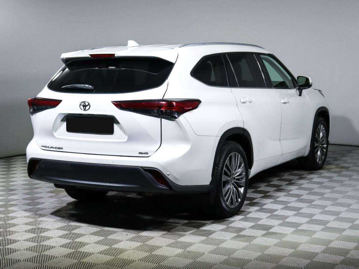 Купить Toyota Highlander, 2022, 4 278 км, фото №4