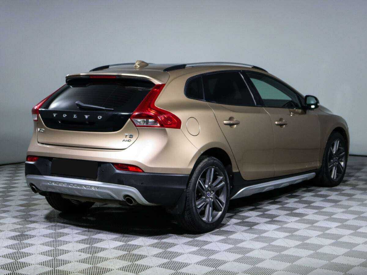 Купить Volvo V40 Cross Country, 2013, 183 310 км, фото №4