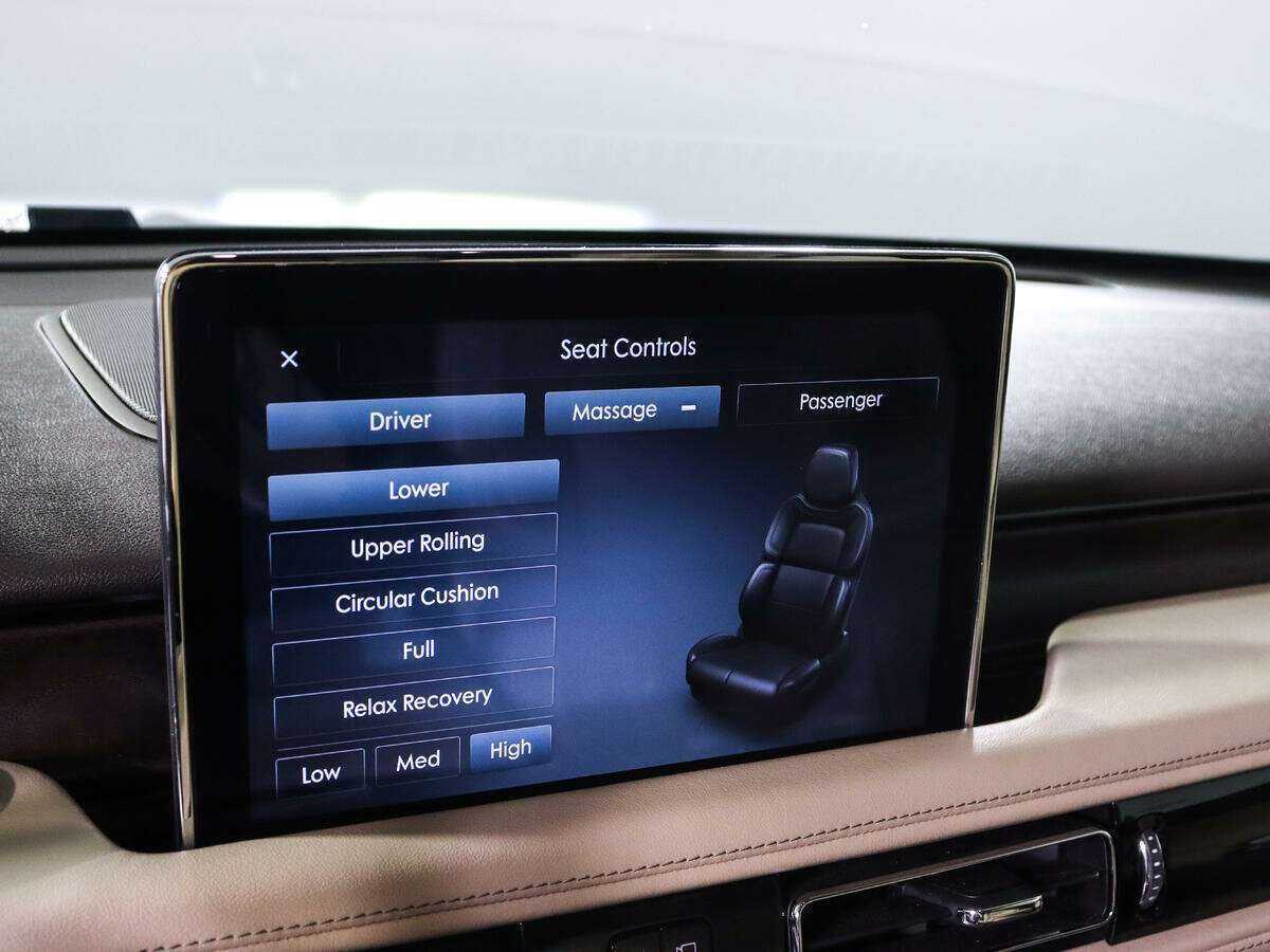 Купить Lincoln Aviator, 2019, 30 736 км, фото №18