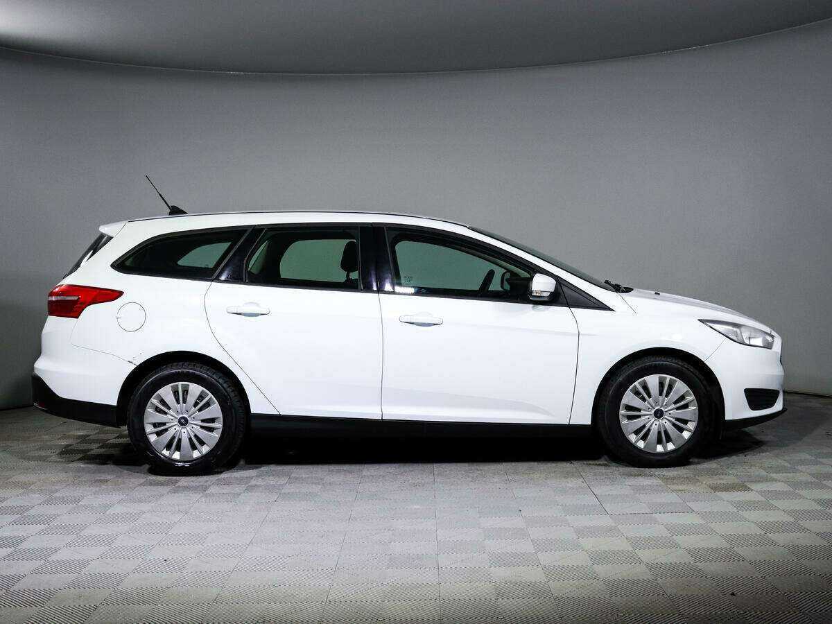 Купить Ford Focus, 2018, 61 105 км, фото №4