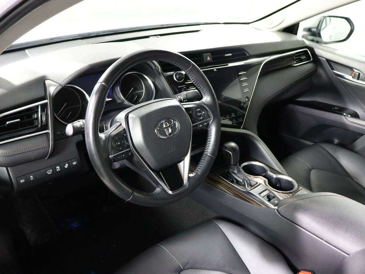 Купить Toyota Camry, 2020, 116 597 км, фото №10