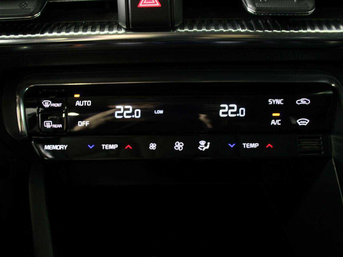 Купить Kia K5, 2021, 61 613 км, фото №21