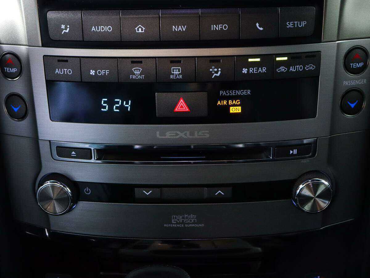 Купить Lexus LX 570, 2015, 174 568 км, фото №16