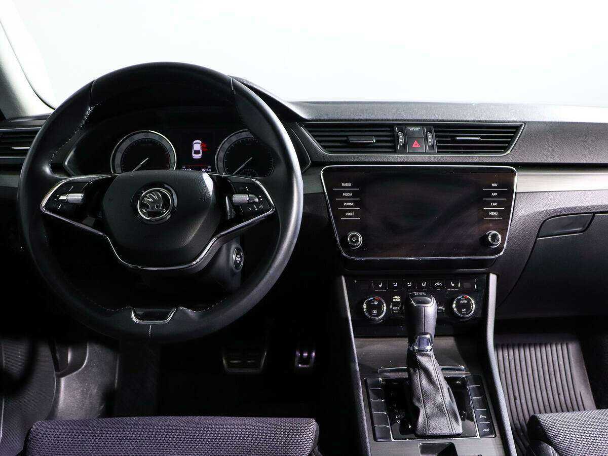 Купить Skoda Superb, 2020, 54 505 км, фото №11