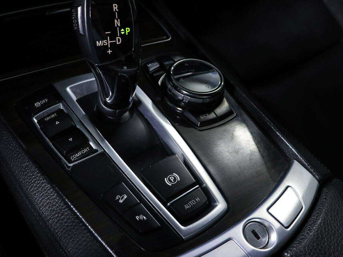 Купить BMW 7 серии Long 740Li xDrive, 2013, 176 593 км, фото №18