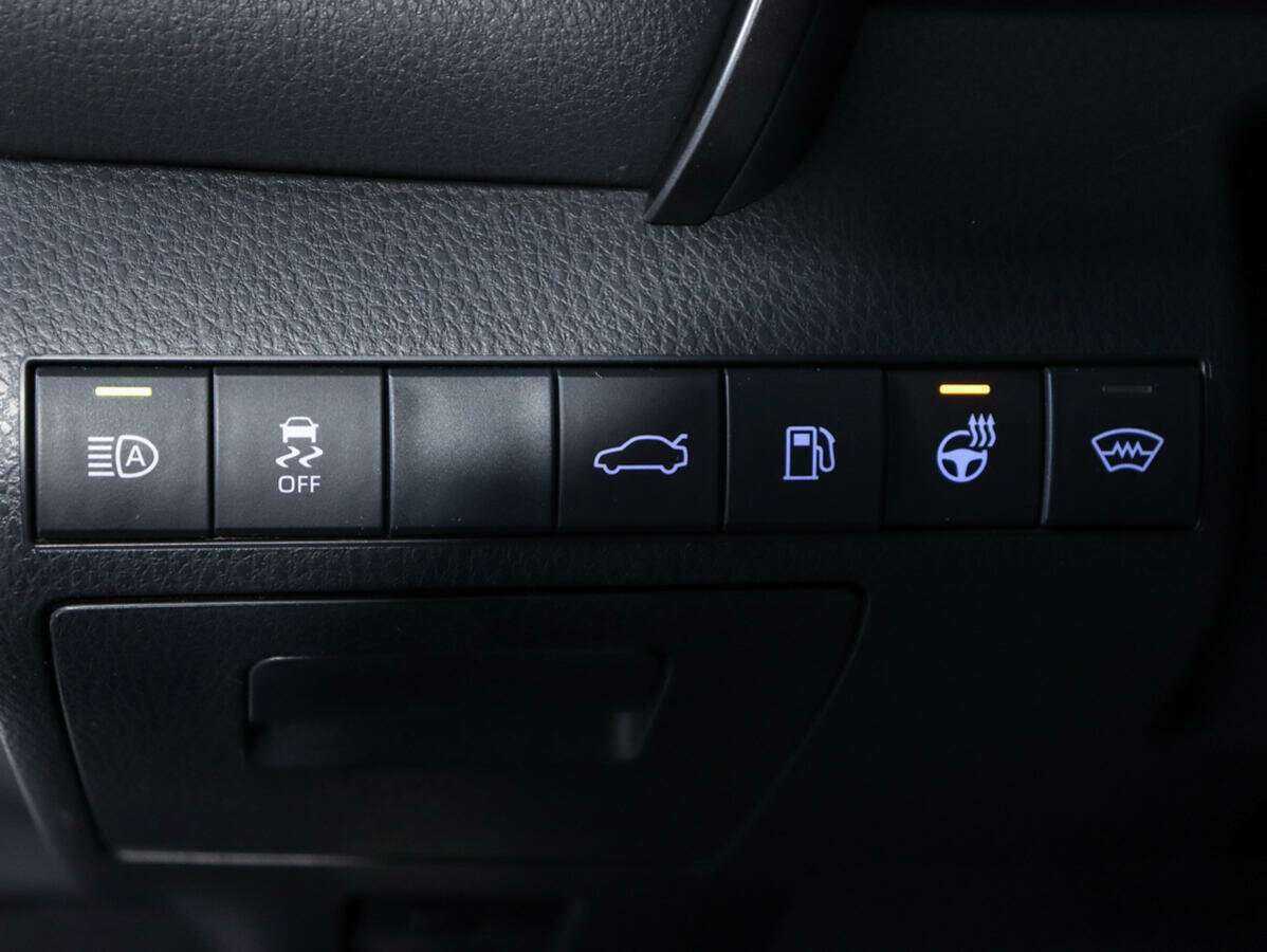 Купить Toyota Camry, 2018, 121 517 км, фото №15