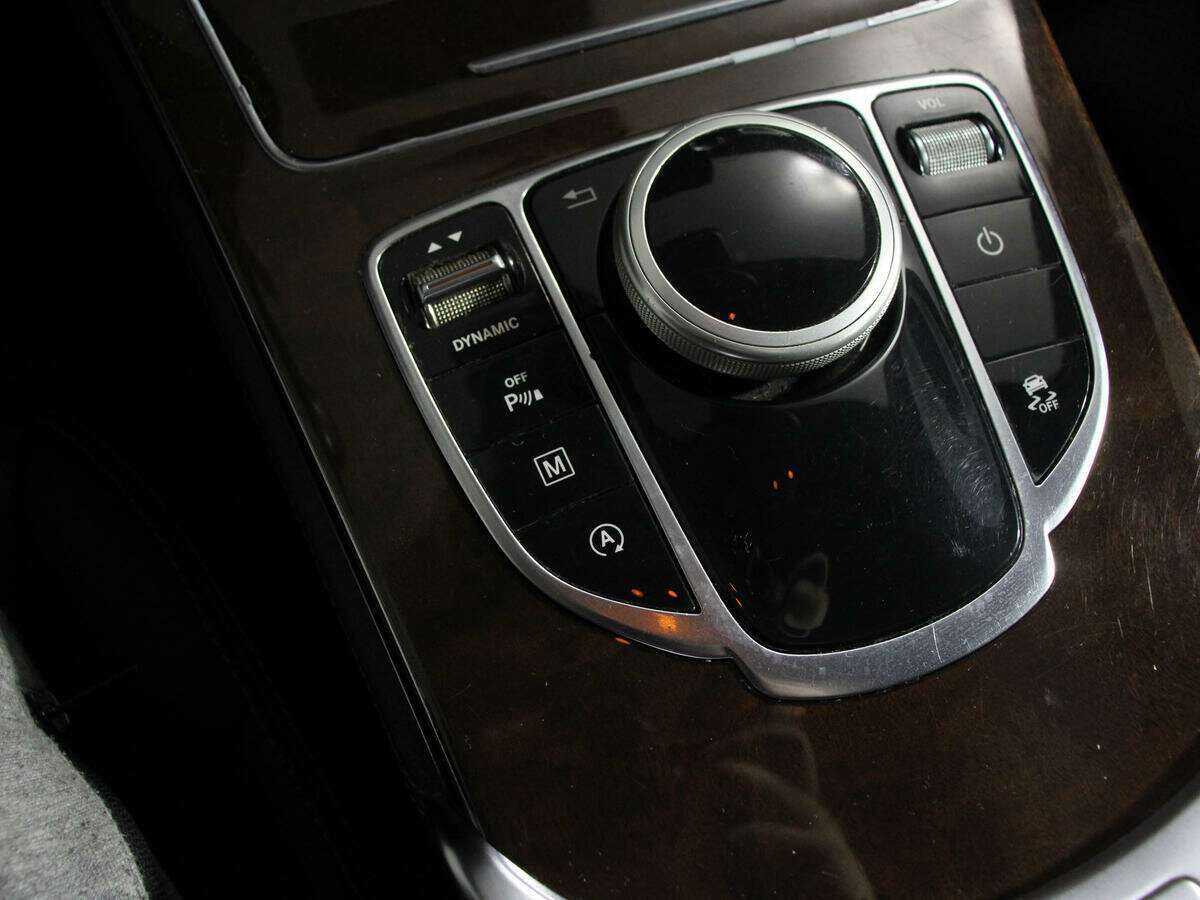 Купить Mercedes-Benz GLC 220 d, 2015, 79 282 км, фото №13