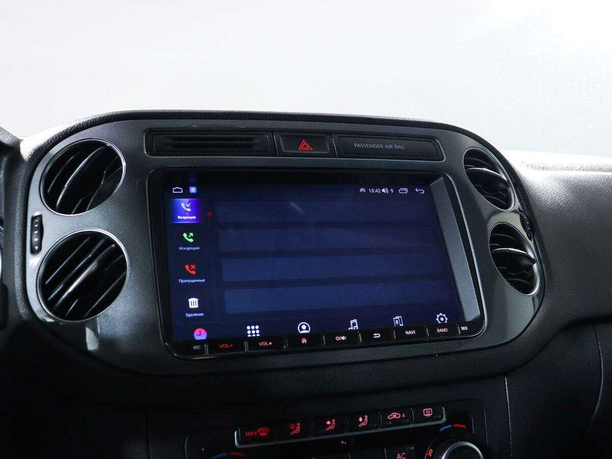 Купить Volkswagen Tiguan, 2011, 129 000 км, фото №13