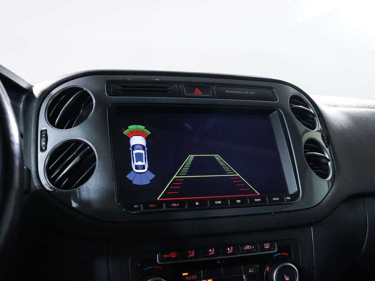 Купить Volkswagen Tiguan, 2011, 129 000 км, фото №14