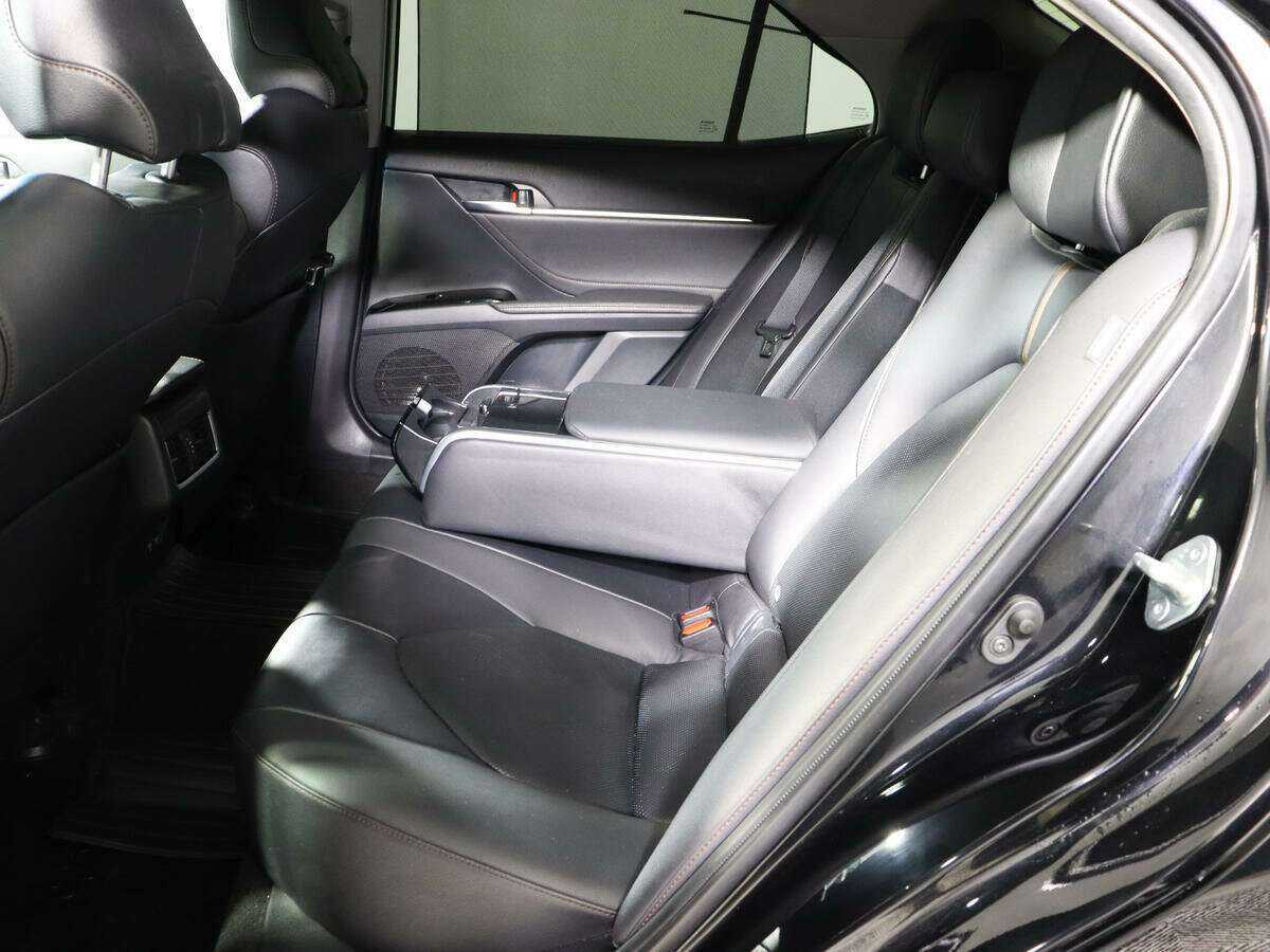 Купить Toyota Camry, 2020, 77 000 км, фото №8