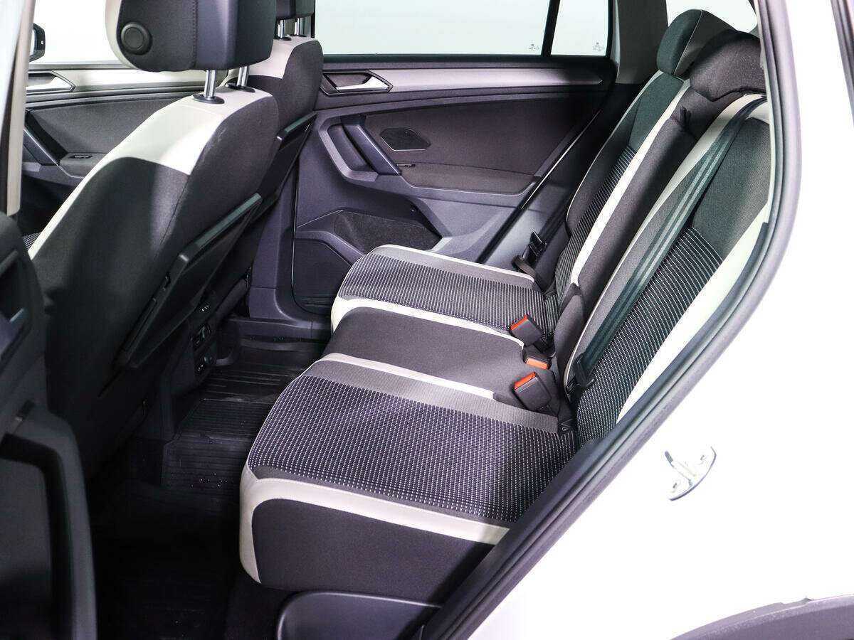 Купить Volkswagen Tiguan, 2020, 52 031 км, фото №8