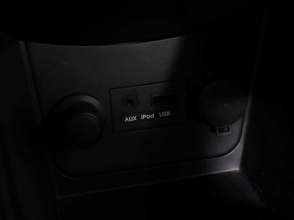 Купить Hyundai Solaris, 2011, 115 000 км, фото №16