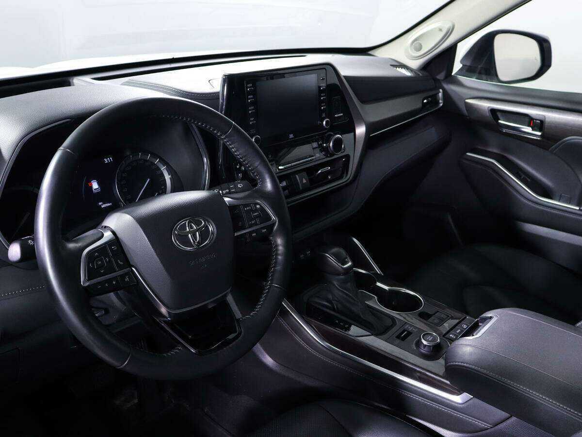 Купить Toyota Highlander, 2021, 60 020 км, фото №11