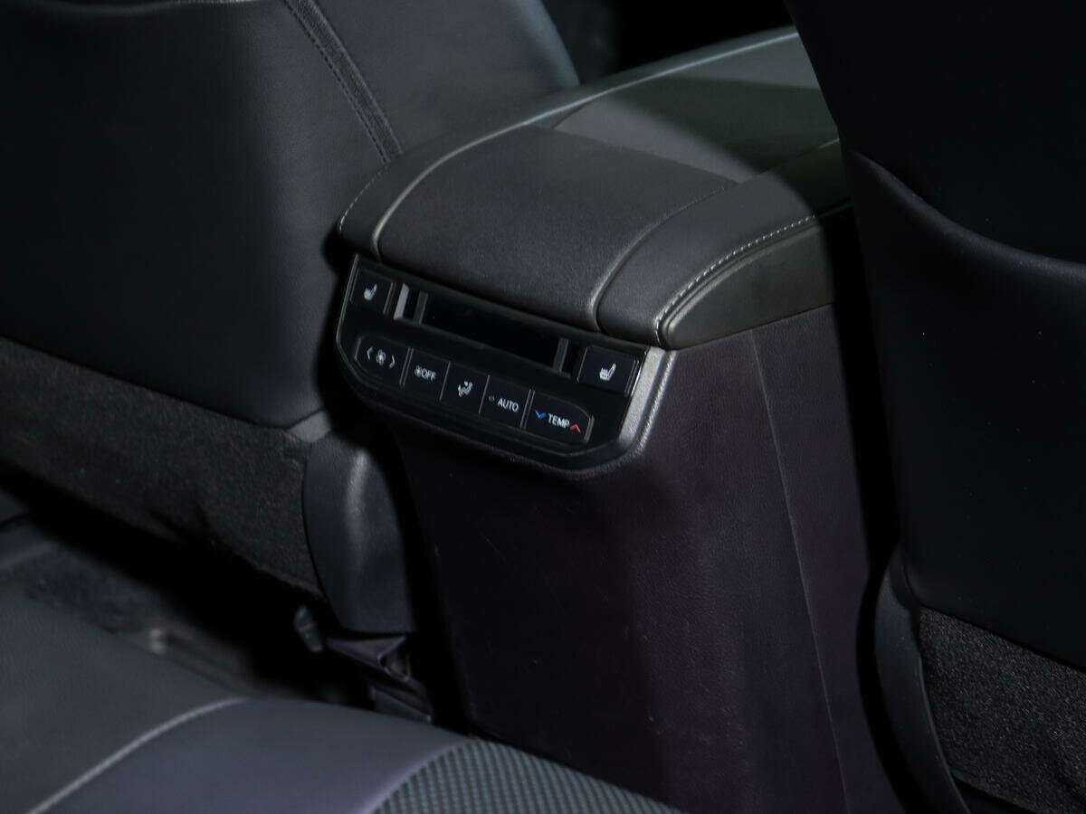 Купить Toyota Highlander, 2021, 60 020 км, фото №14