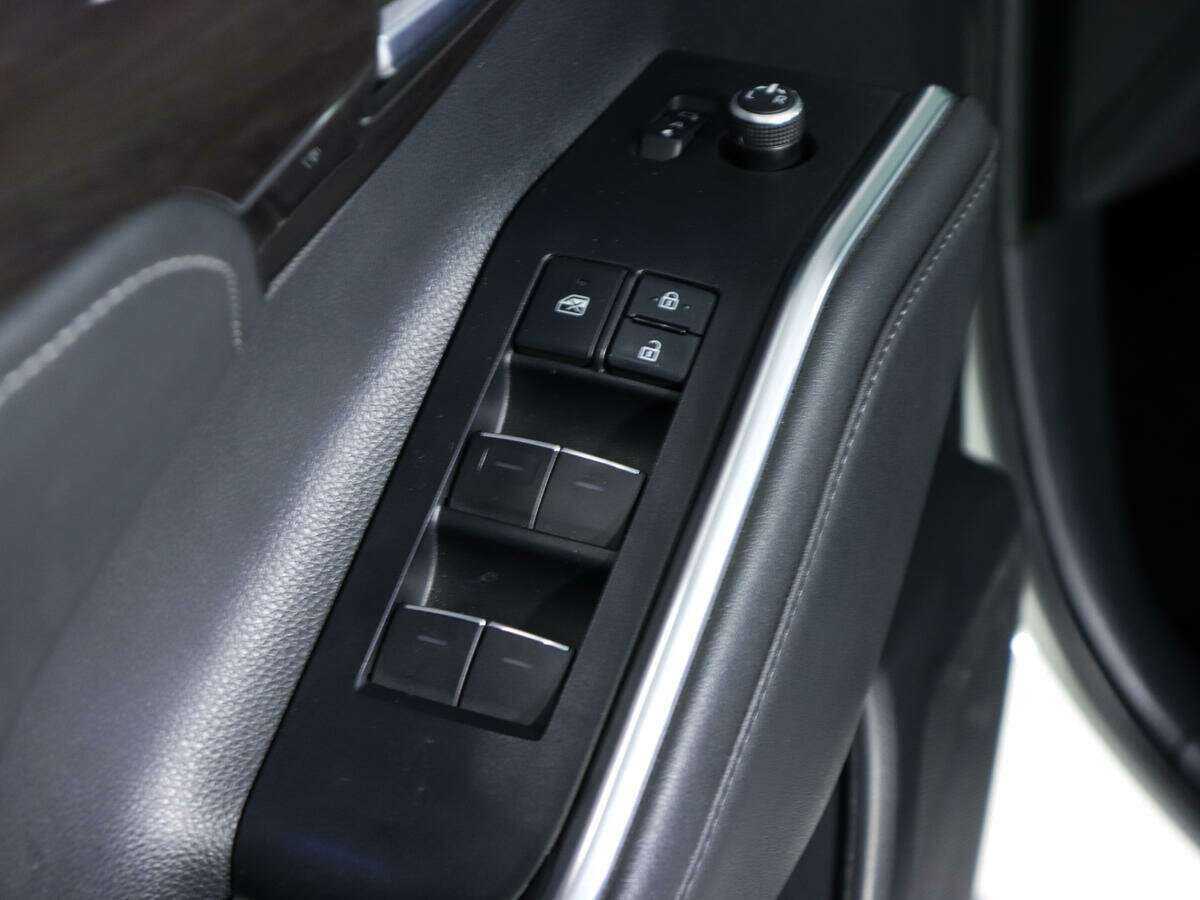 Купить Toyota Highlander, 2021, 60 020 км, фото №17