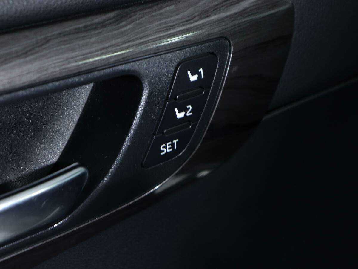 Купить Toyota Highlander, 2021, 60 020 км, фото №18