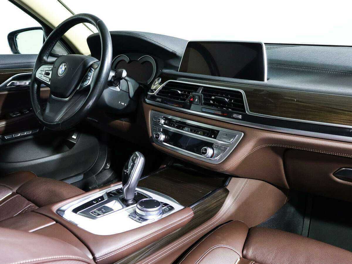 Купить BMW 7 серии Long 740Ld xDrive, 2016, 117 850 км, фото №6