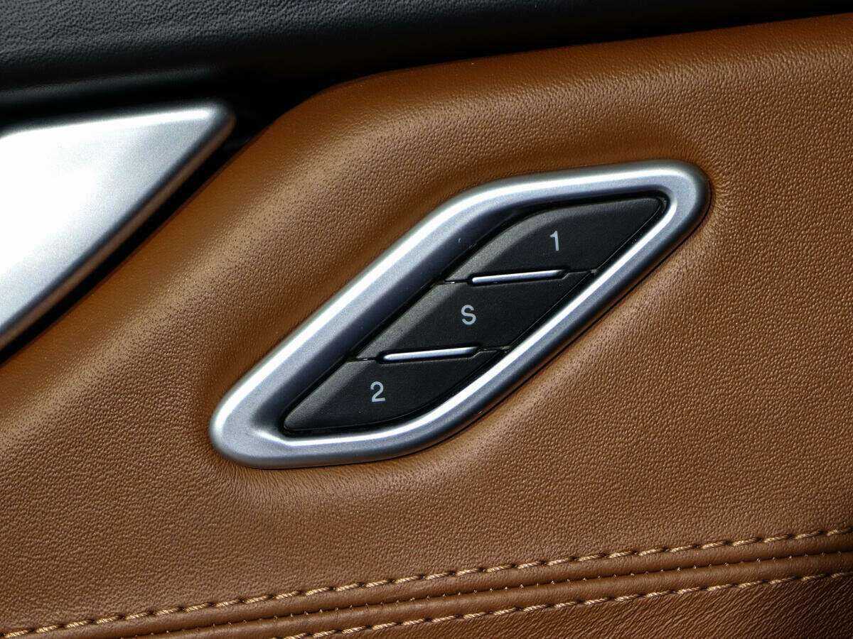 Купить Maserati Levante Diesel, 2016, 129 401 км, фото №17