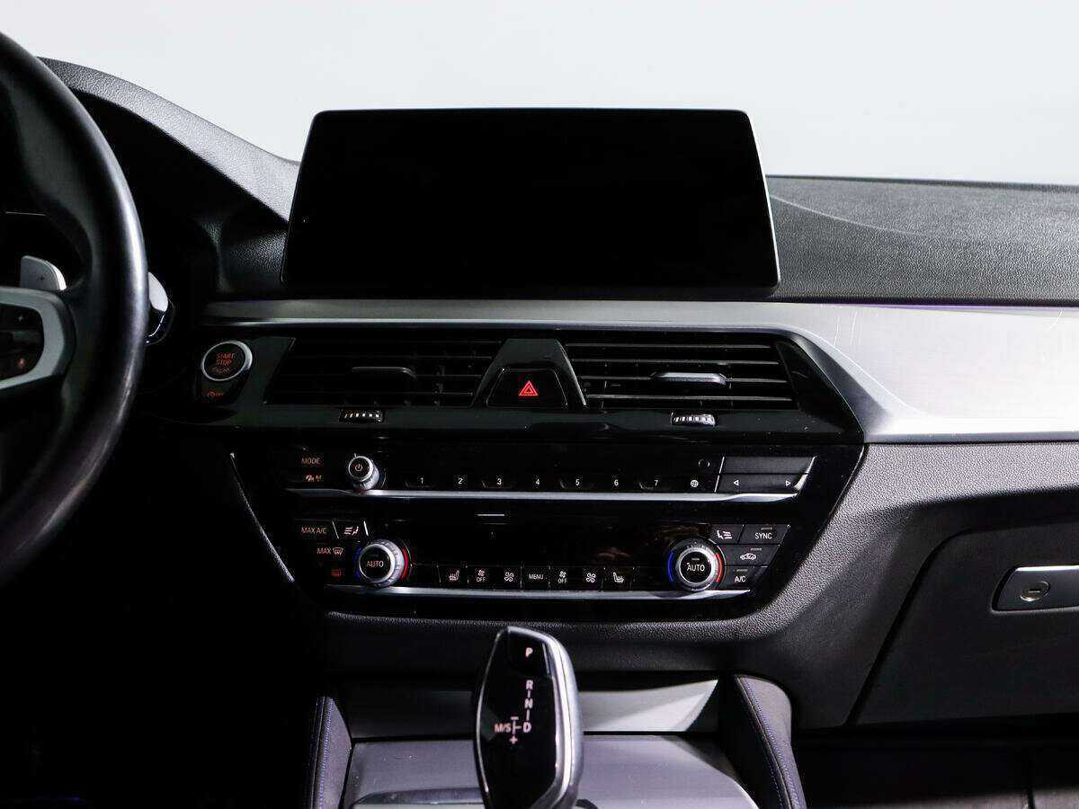 Купить BMW 5 серии 520d xDrive, 2020, 146 071 км, фото №12