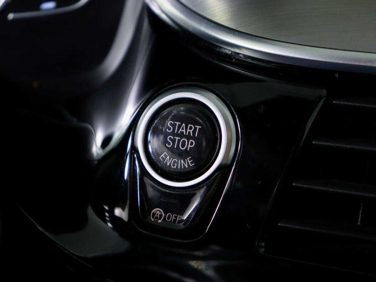 Купить BMW 5 серии 520d xDrive, 2020, 146 071 км, фото №19