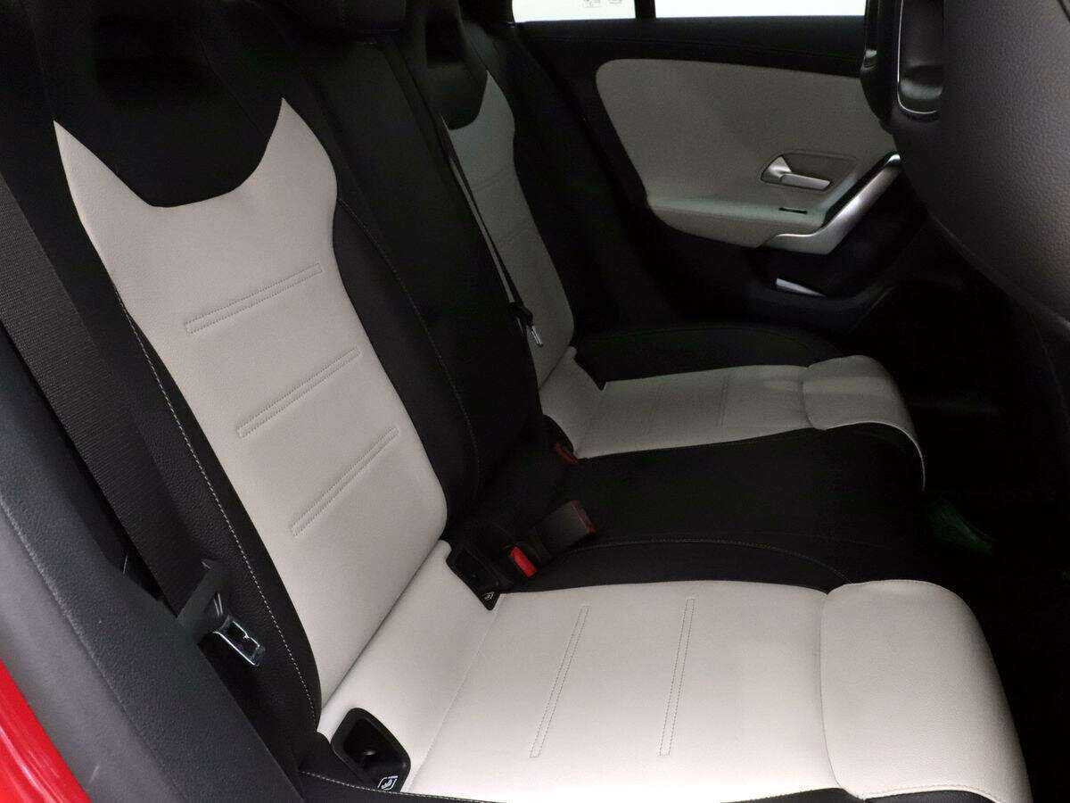 Купить Mercedes-Benz CLA 250, 2019, 48 150 км, фото №7