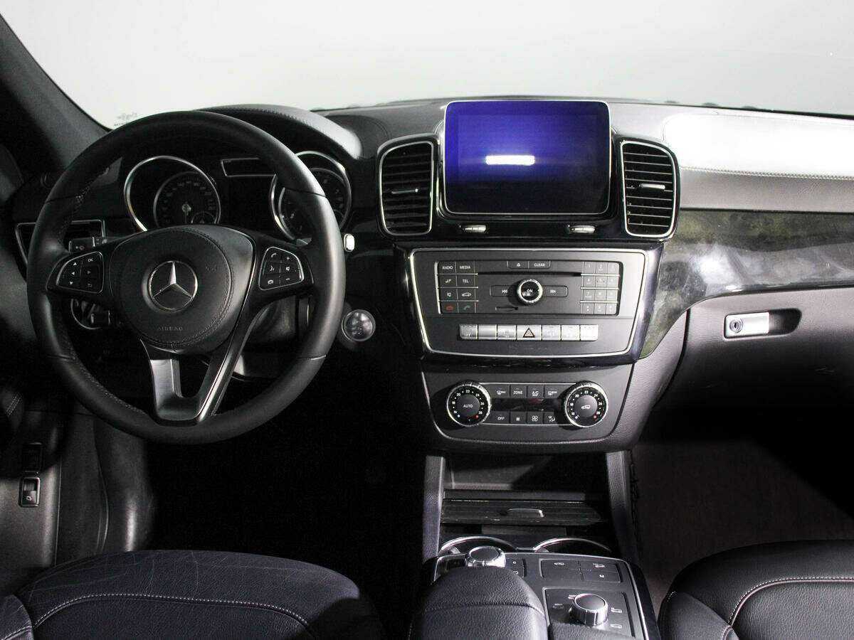 Купить Mercedes-Benz GLS 400, 2018, 131 007 км, фото №12