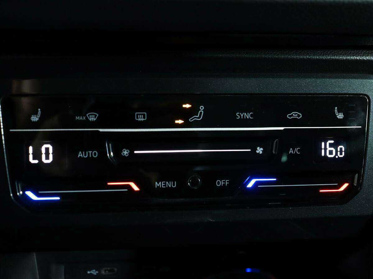 Купить Volkswagen Tiguan, 2021, 65 741 км, фото №19