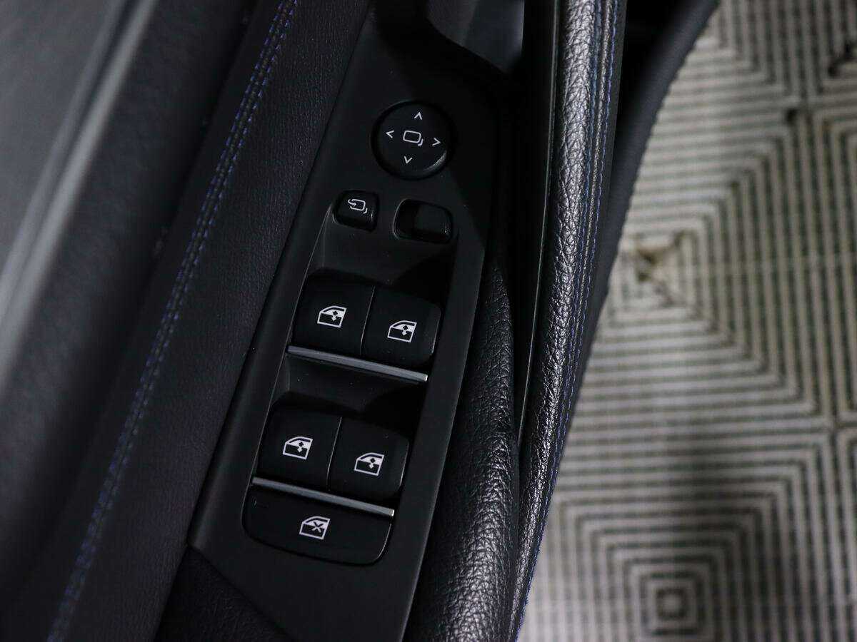 Купить BMW 5 серии 530i xDrive, 2018, 135 000 км, фото №15