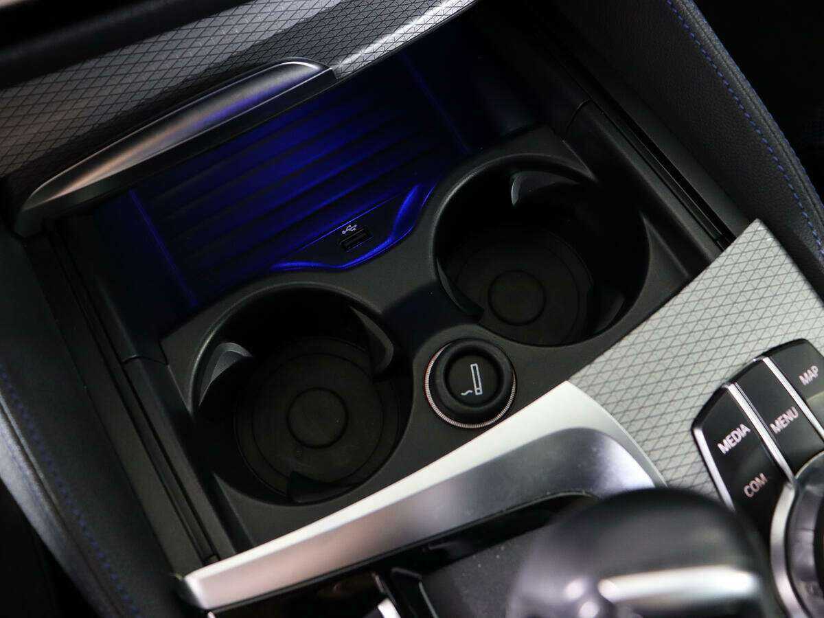 Купить BMW 5 серии 530i xDrive, 2018, 135 000 км, фото №25